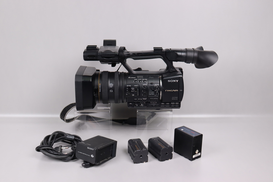 Sony HXR-NX5E NXCAM AVCHD High Definition Video Camcorder med tillbehör