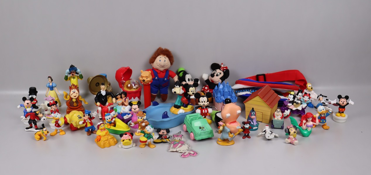 Disneyfigurer, Musse Pigg, Kalle Anka, Pluto, Långben mm