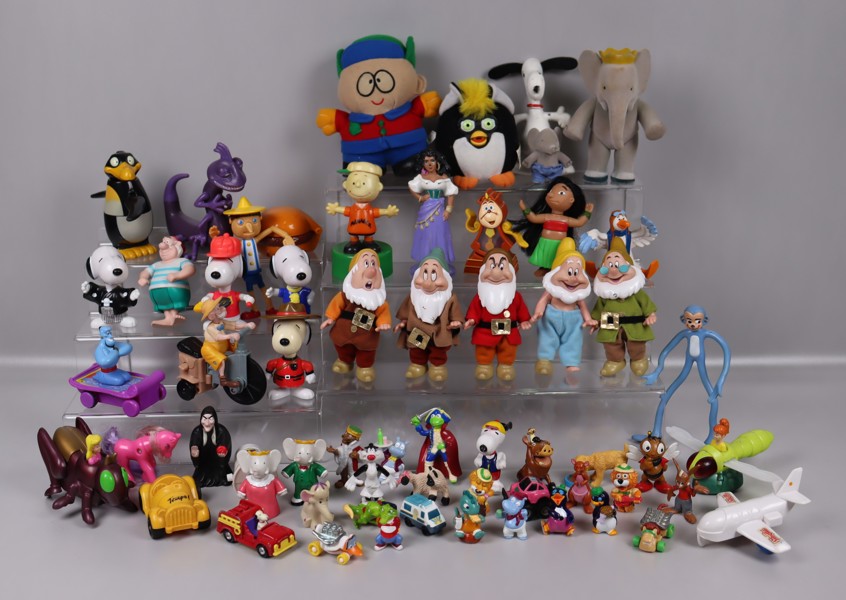 Leksaksfigurer, Snoopy, Babar, Disneys Snövit mm