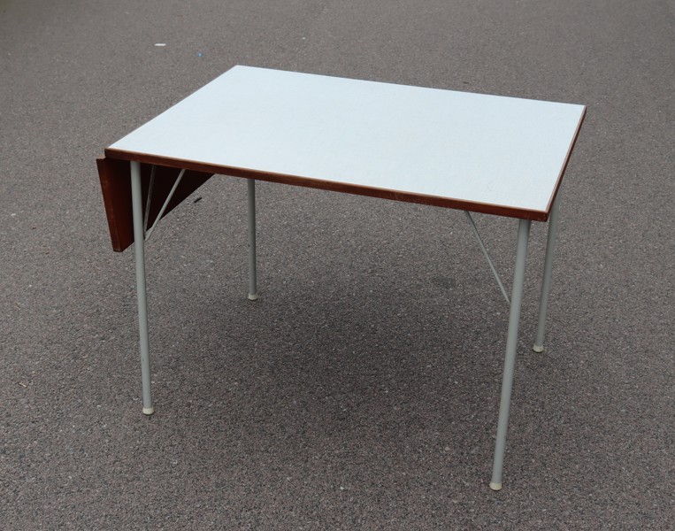 Ikea, köksbord/matbord, metallben med Perstorpsskiva, 1950/60-tal