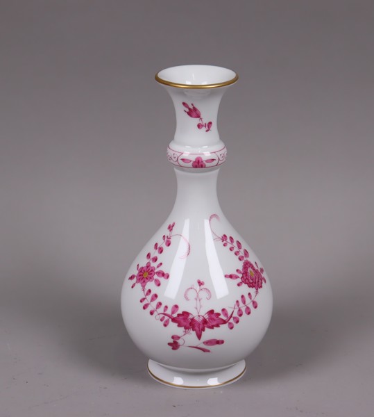 Meissen, Germany, "Indian Pink", vas i porslin