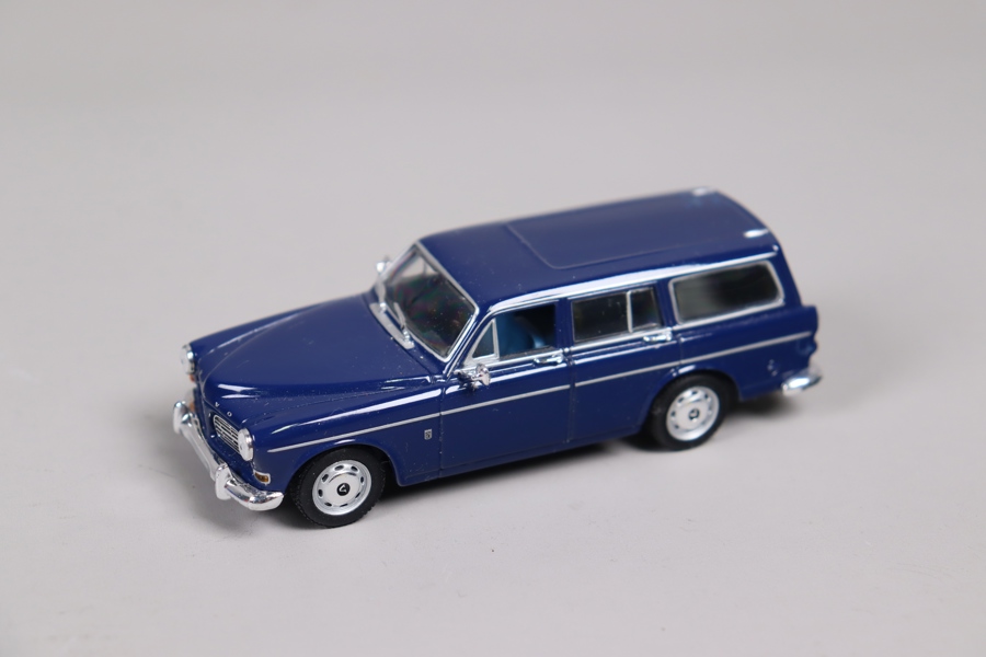 MiniChamps, 1966 Volvo 121 Amazon Break, 1:43