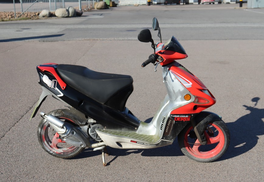 Derbi GP1, moped, 2004 års modell