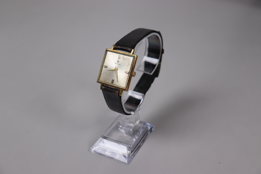 Revue, handledsur, 18k guld, 1960-tal