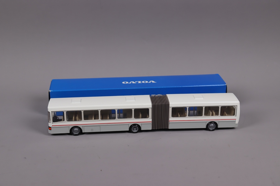 NZG Modelle, Volvo B10M Articulated Bus, 1:50