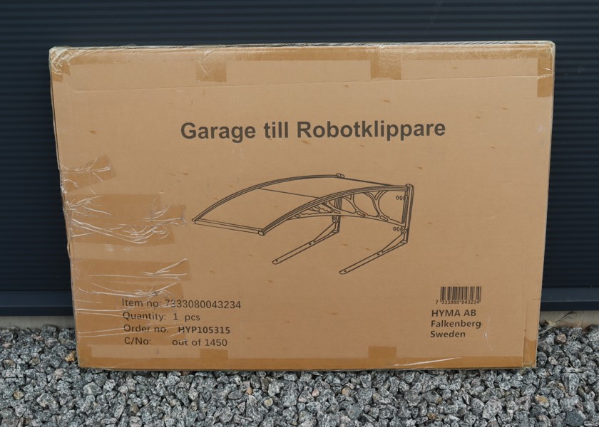 Hyma AB, garage till robotgräsklippare