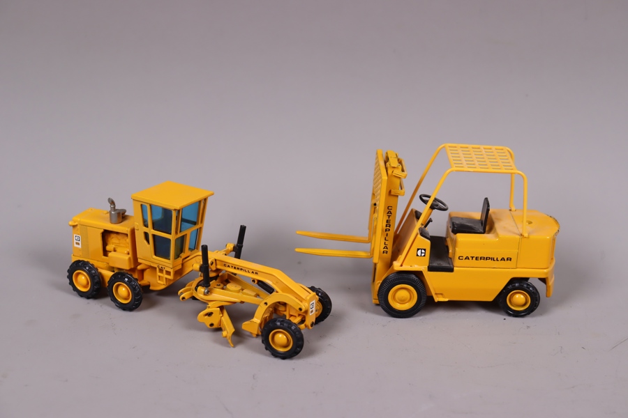 Joal, Caterpillar Leveler Grader 12G & Carretilla Elevadora Fork Lift, 1:50