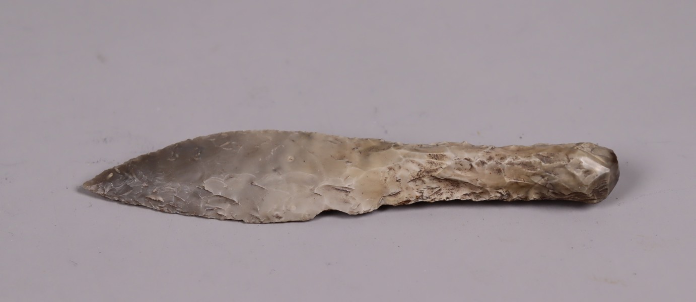 Kniv i flinta, stenålder (8000-1800 f.Kr)