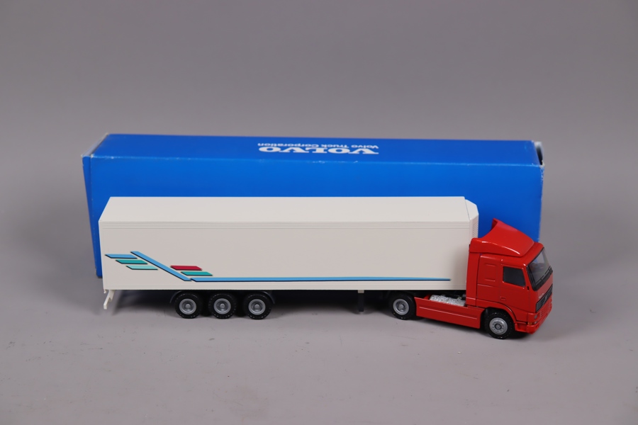 Conrad, Volvo FH12 4X2 Semi-Trailer (280963), 1:50