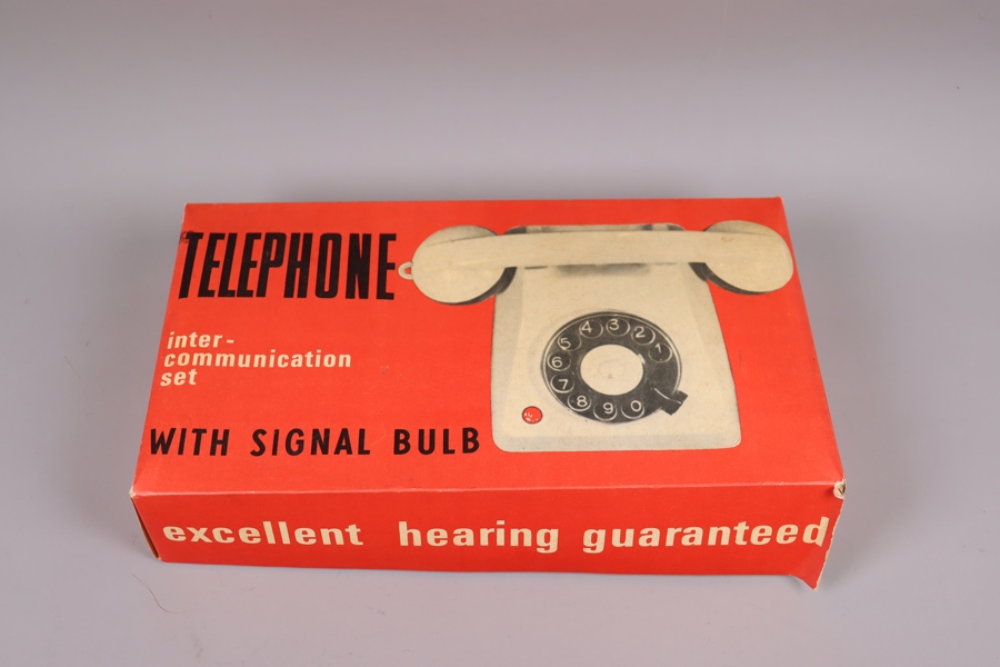 Telephone inter-communication set, leksakstelefoner