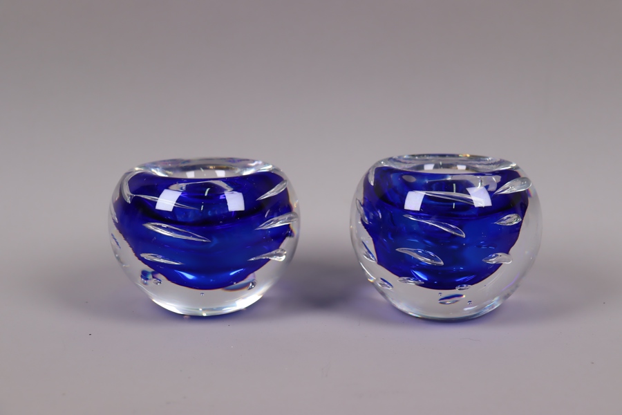 Lars Hellsten, Orrefors, "Blue Wave", ljuslyktor i glas, 1 par