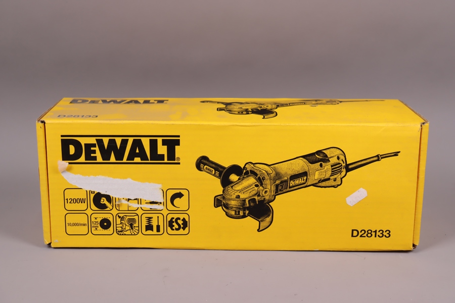 Dewalt D28133 vinkelslip i kartong