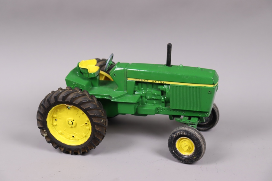 Ertl, USA, John Deere traktor