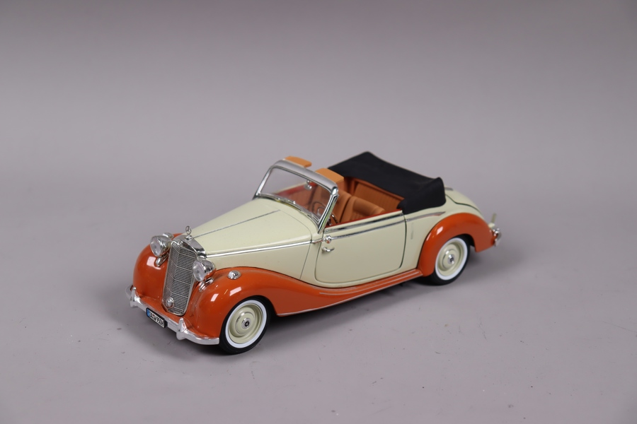 Signature, 1950 Mercedes Benz 170S, 1:18