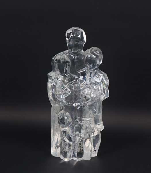 Uno Westerberg, Pukebergs glasbruk, "Familj", skulptur i glas