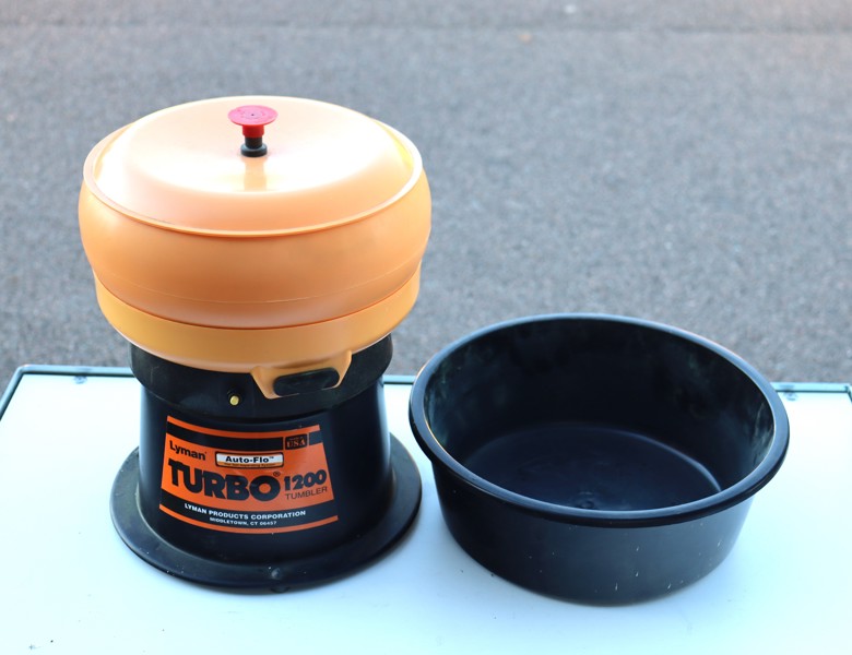 Lyman, Turbo 1200 Auto-Flo tumbler