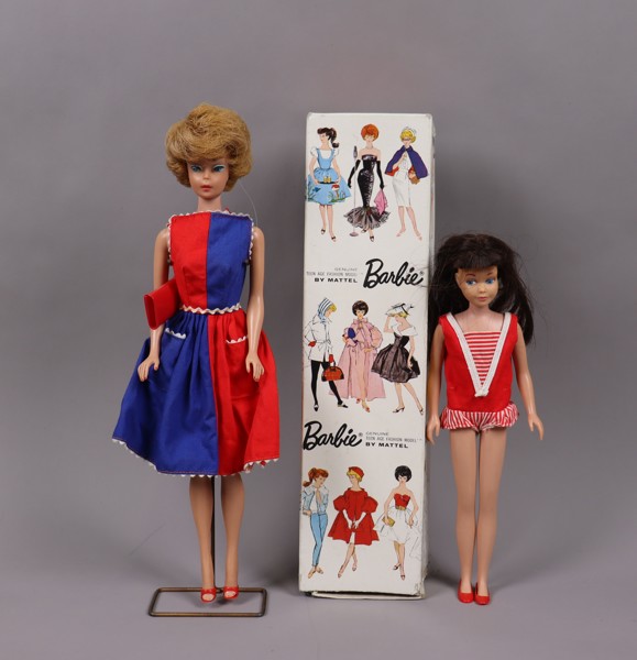 Barbie 1962 Bubblecut, Strawberry Ash Blonde Fancy Free klänning samt Skipper 1963