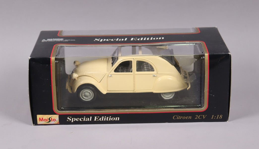 Maisto, 1952 Citroen 2CV, 1:18