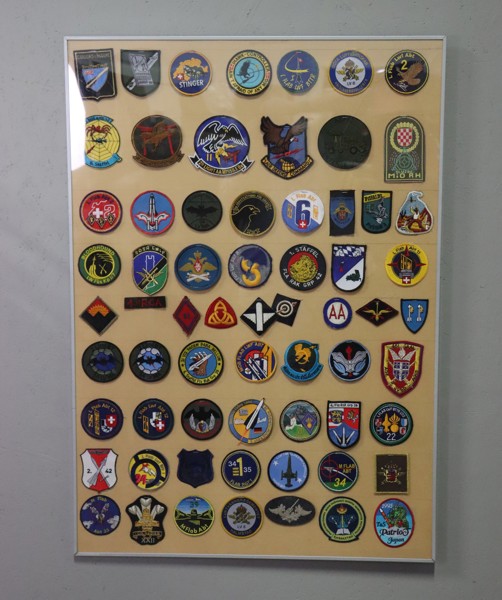 Militära tygmärken/patches, inramat