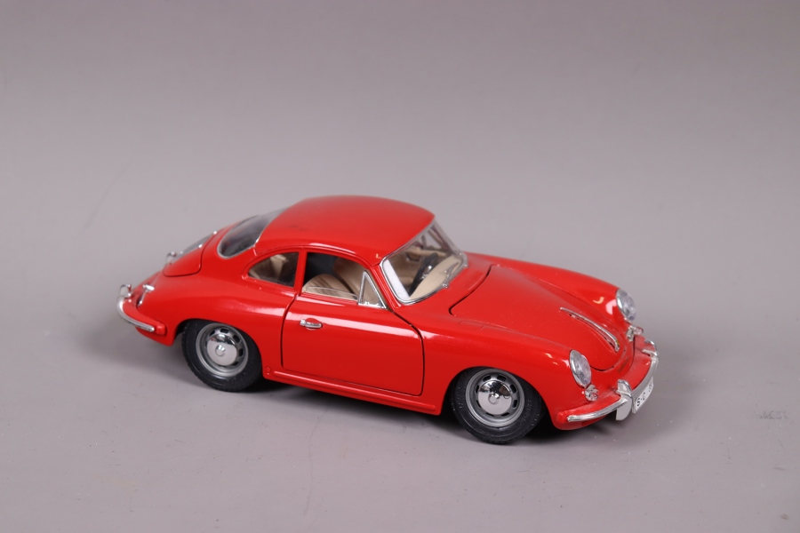 Burago, 1961 Porsche 356B, 1:18