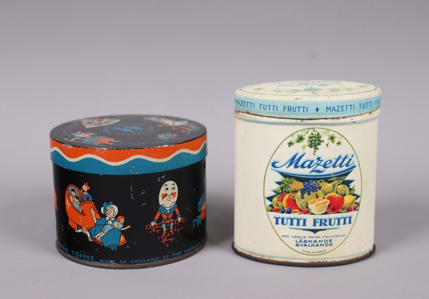 Plåtburkar, Mazetti Tutti Frutti och Wilkin´s Cremona Nursery Toffee