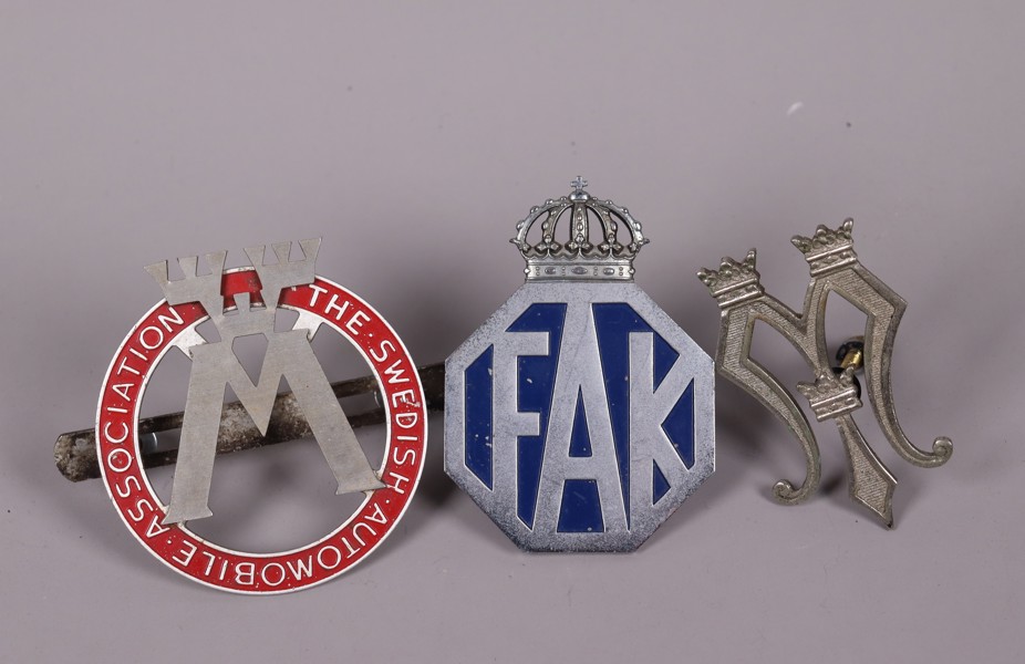 Bilmärken, "The Swedish Automobile Association", "Frivilliga Automobil Kåren" samt annat märke