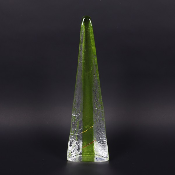 Björn Hultqvist, Bergdala, "Obelisk", skulptur i glas