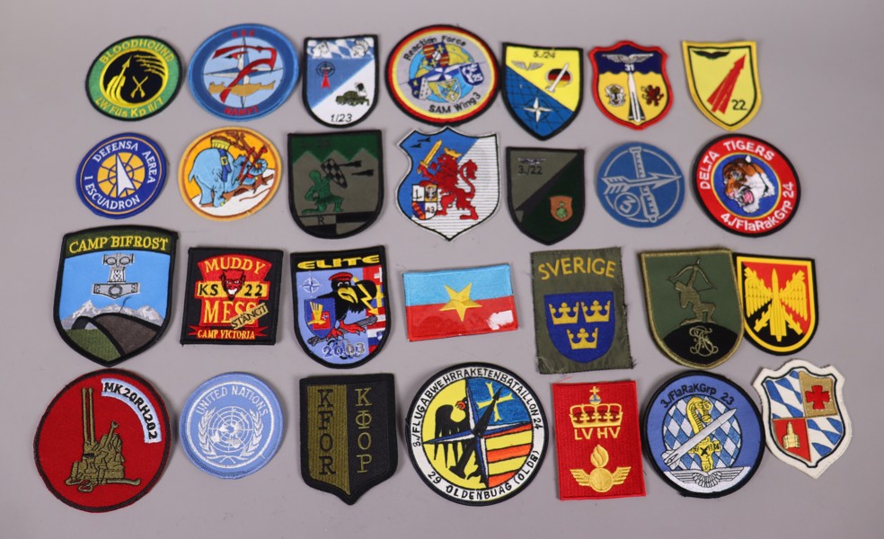 Militära tygmärken/patches/insignia, 28st