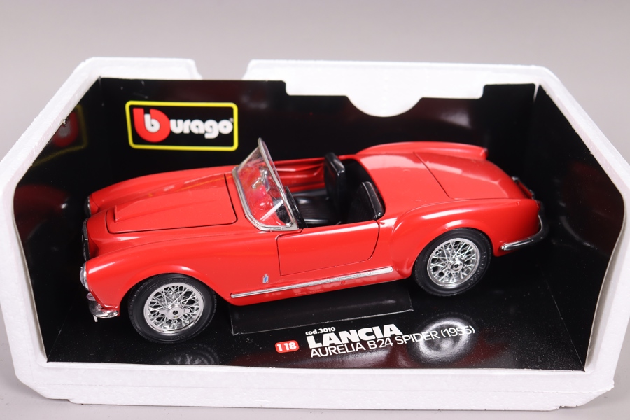 Burago, 1955 Lancia Aurelia B24 Spider, 1:18