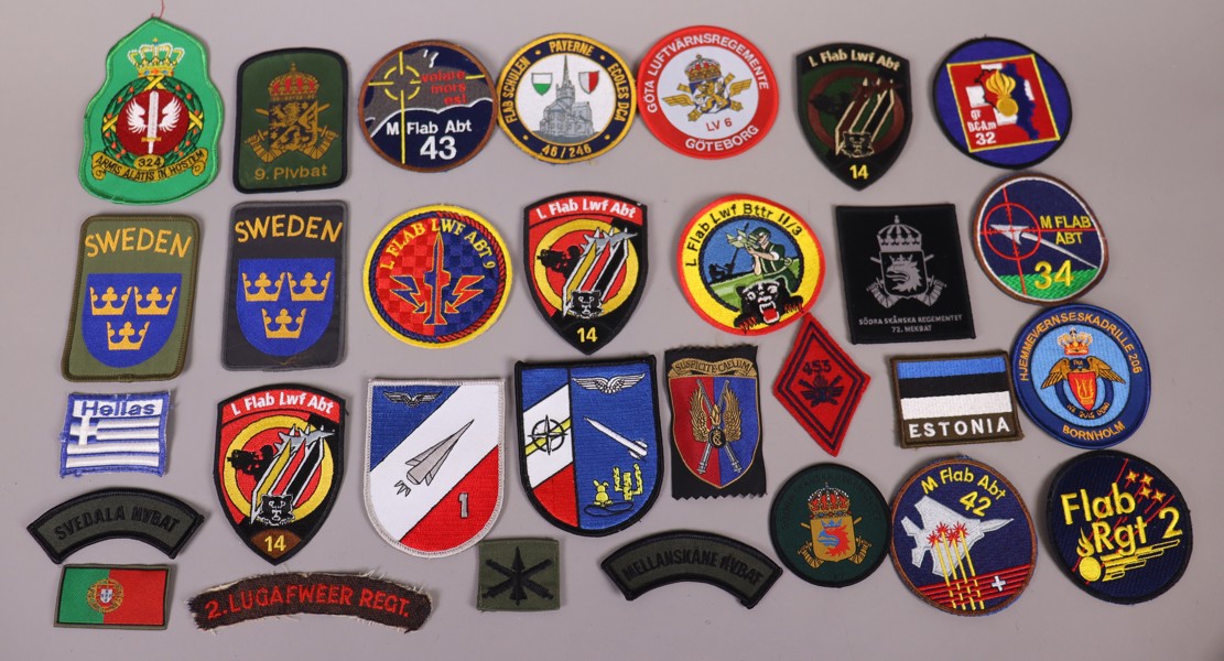 Militära tygmärken/patches/insignia, 30st