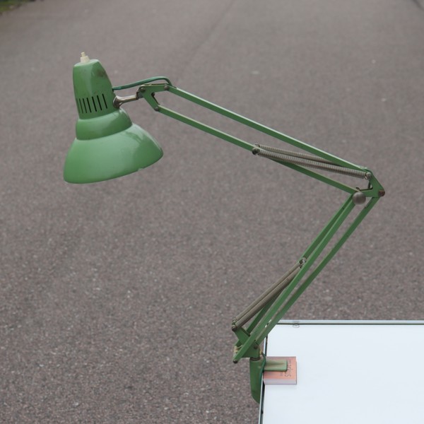 Jac Jacobsen, "Luxo L-4", skrivbordslampa, grönlackerad metall, 1960/70-tal