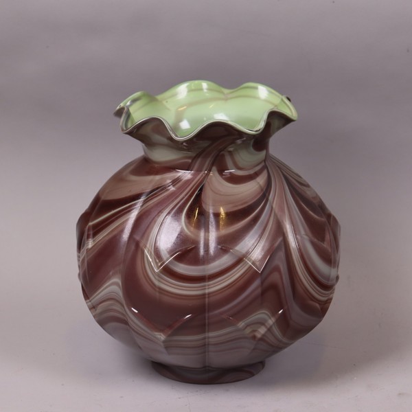 Edvin Ollers, Elme Glasbruk, s.k Lalique-vas i marmorerat glas_50351a_8dc585ab419676b_lg.jpeg