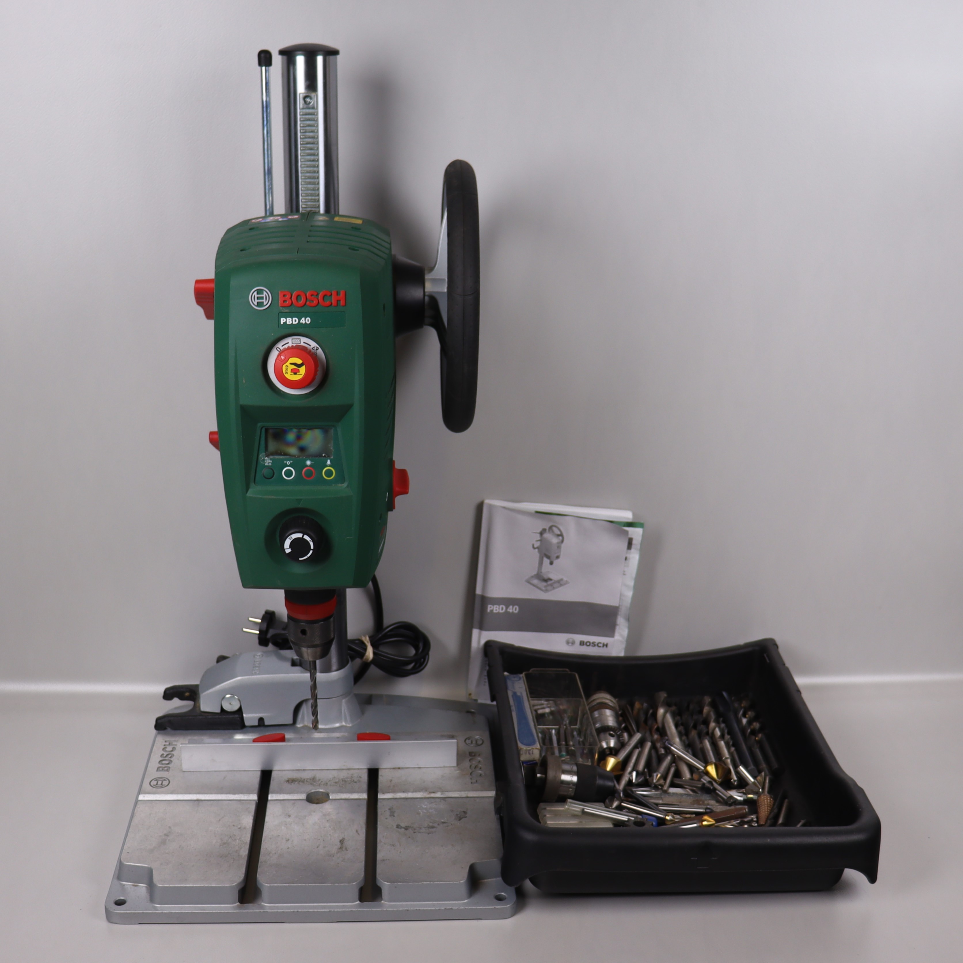 Bosch PBD 40 pelarborrmaskin med div Auktion markusauktioner