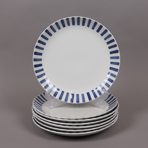 Gustavsberg, "Tea Blå", assietter i flingods med blå streckdekor, 7st_50369a_8dc591e99df2904_lg.jpeg