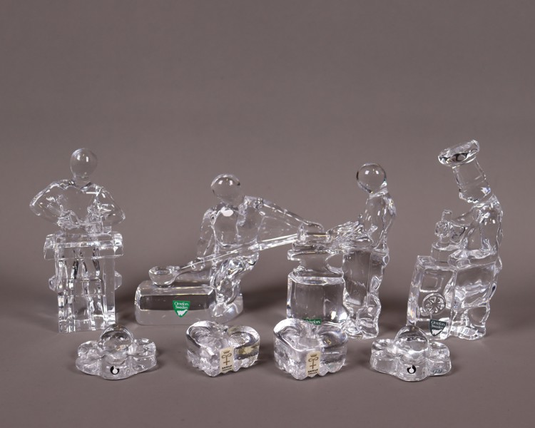 Olle Alberius, Orrefors, "Skråyrken", figuriner i glas samt Pukeberg och Skruf glasföremål_50641a_8dc5ead7d2c69be_lg.jpeg