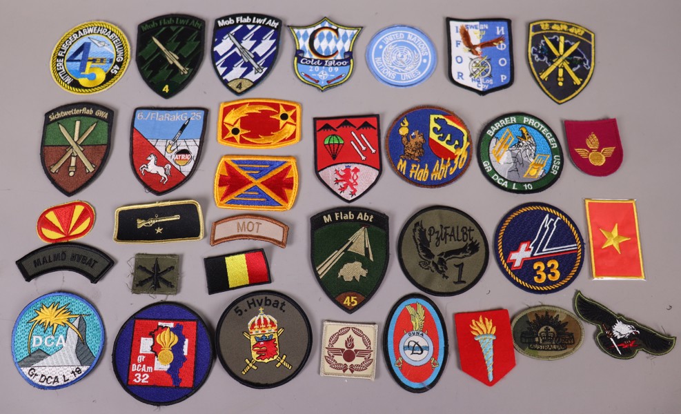 Militära tygmärken/patches/insignia, 33st_50834a_8dc61f55cedbf8f_lg.jpeg