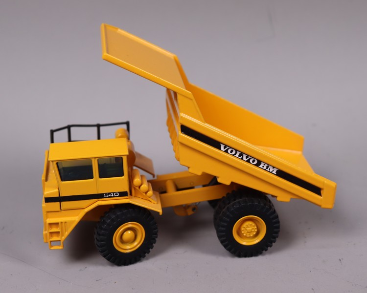 Joal, Volvo BM Euclid R32 Dumper, 1:50