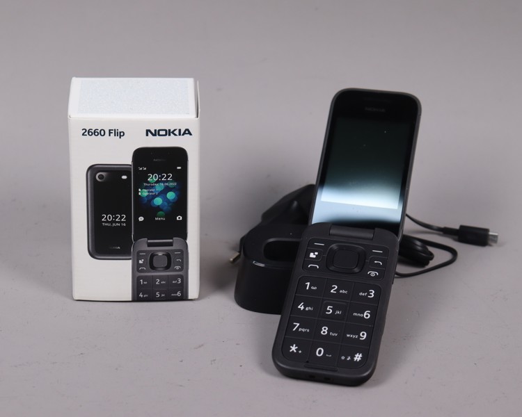 Nokia 2660 Flip, mobiltelefon, obegagnad