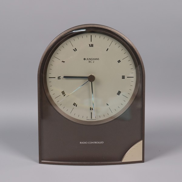 Junghans RC 2 radio controlled clock