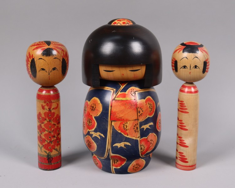 Kokeshi dockor, Japan, 3st