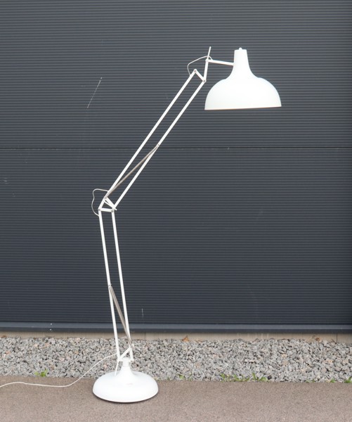 Kare Design, golvlampa i metall, skrivbordsmodell, 2000-tal