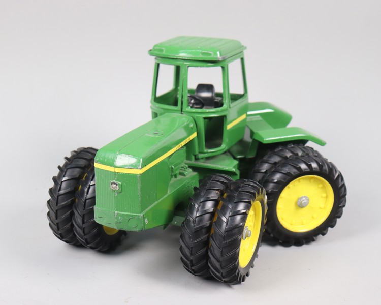 Ertl, John Deere traktor