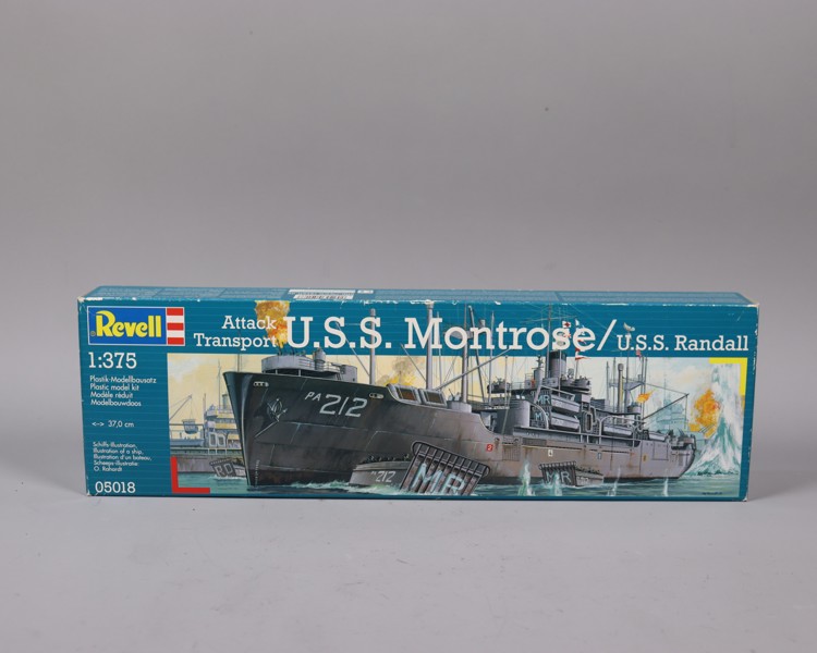 Revell, byggsats 05018, Attack Transport U.S.S. Montrose/U.S.S. Randall_53133a_8dc990591317de0_lg.jpeg