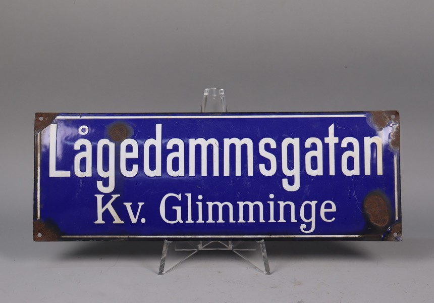 Emaljskylt, Lågedammsgatan, Kv. Glimminge i Hörby