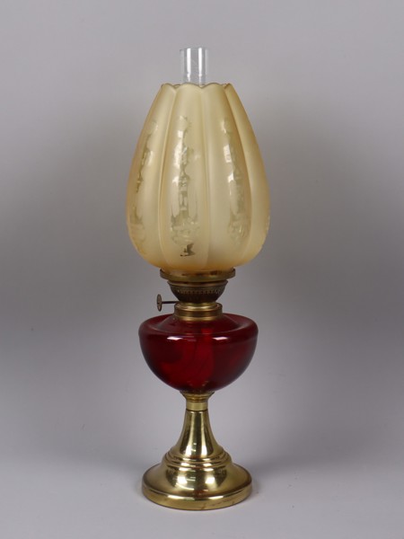 Fotogenlampa, mässing och glas, 1900-tal