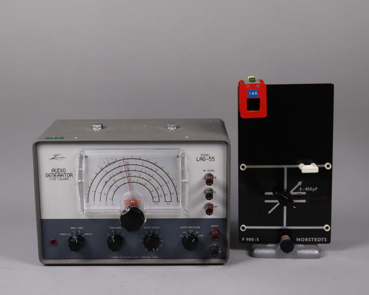 Skolelektronik, Norstedts, Leader Audio Generator Sine-Square model LAG-55