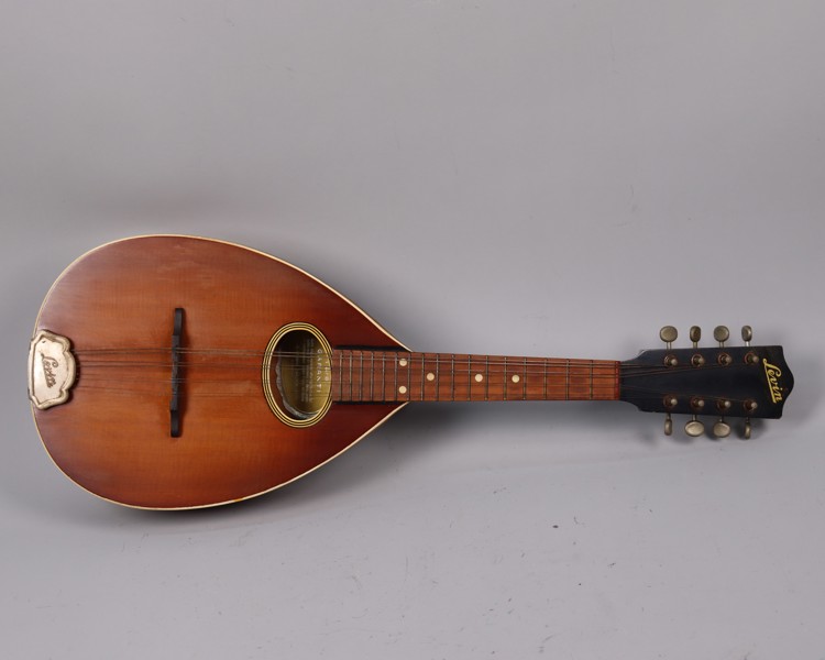 Levin, mandolin, tillverkad 1949