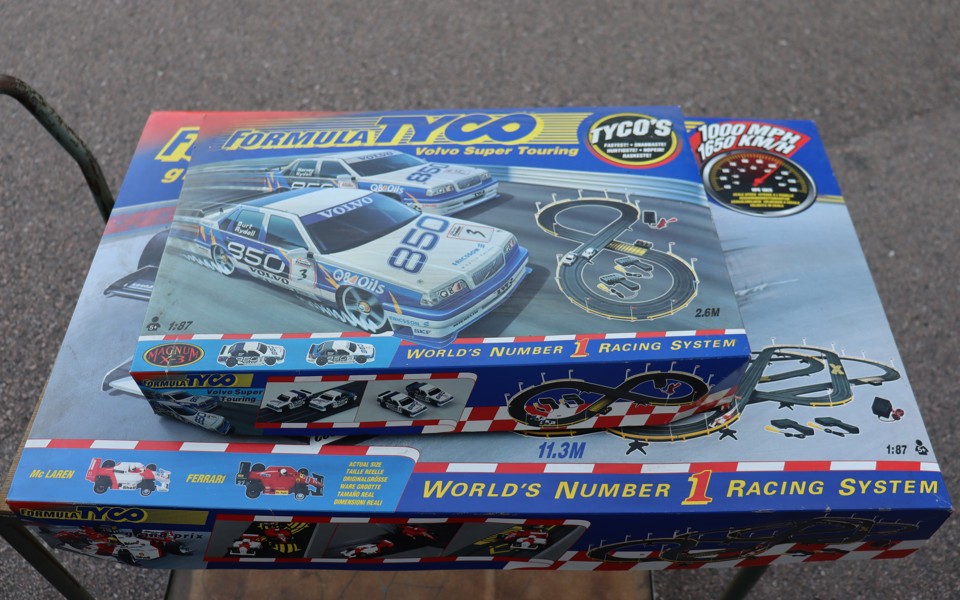 Tyco, bilbanor, "Volvo Super Touring" & "Grand Prix"