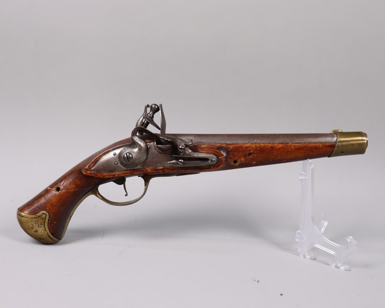 Flintlåspistol, svensk, m/1738-1820 för livgardet till häst