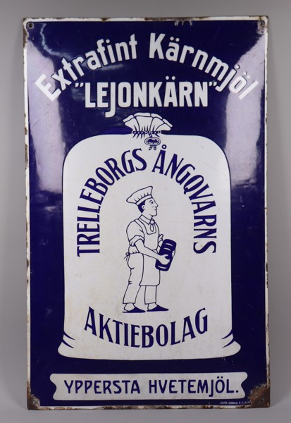 Trelleborgs Ångqvarns AB, emaljskylt, "Extrafint kärnmjöl Lejonkärn", ca 1910